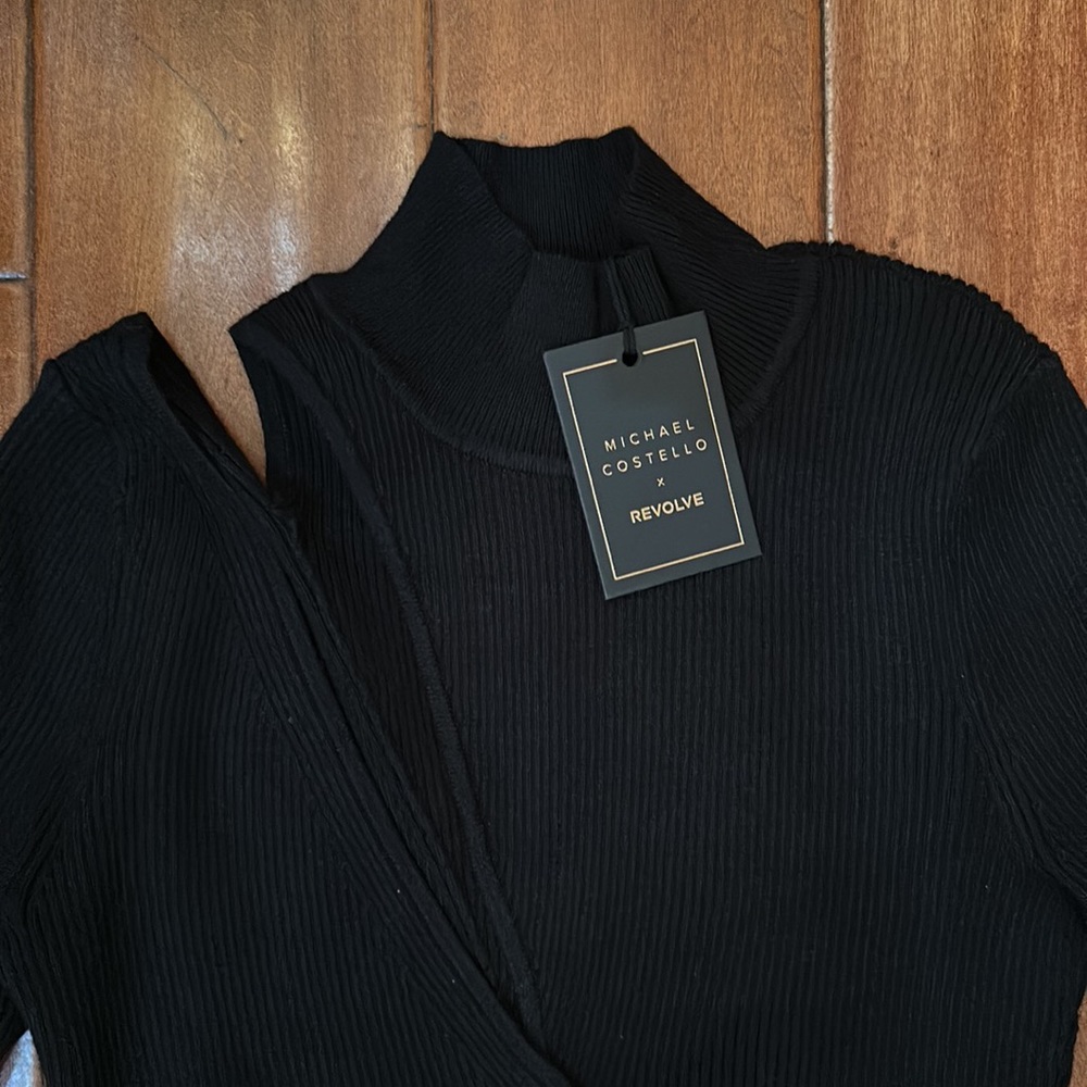 NWT Michael Costello x REVOLVE Soraya Sweater in Black, size Small - Picture 2 of 3